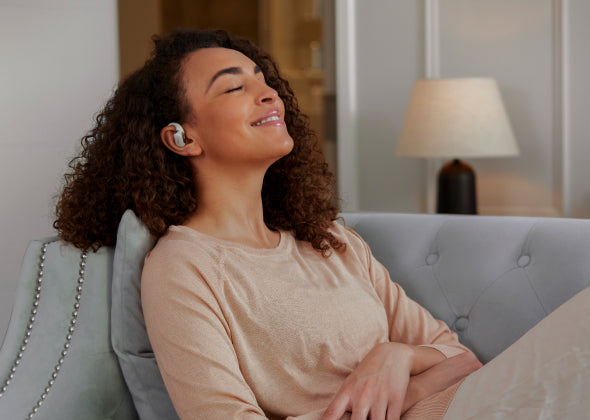 Les écouteurs à oreilles libres sont-ils moins nocifs?