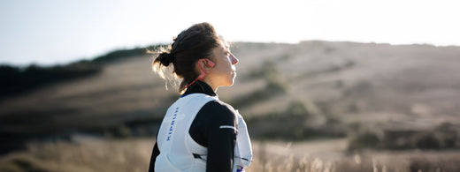 Du « Kilomètre zéro » au sommet : l’année intense de Blandine L’Hirondel avec Shokz !