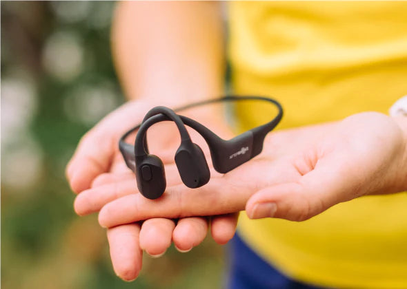 Utilisez des casques à conduction osseuse pour entendre à nouveau normalement et clairement.