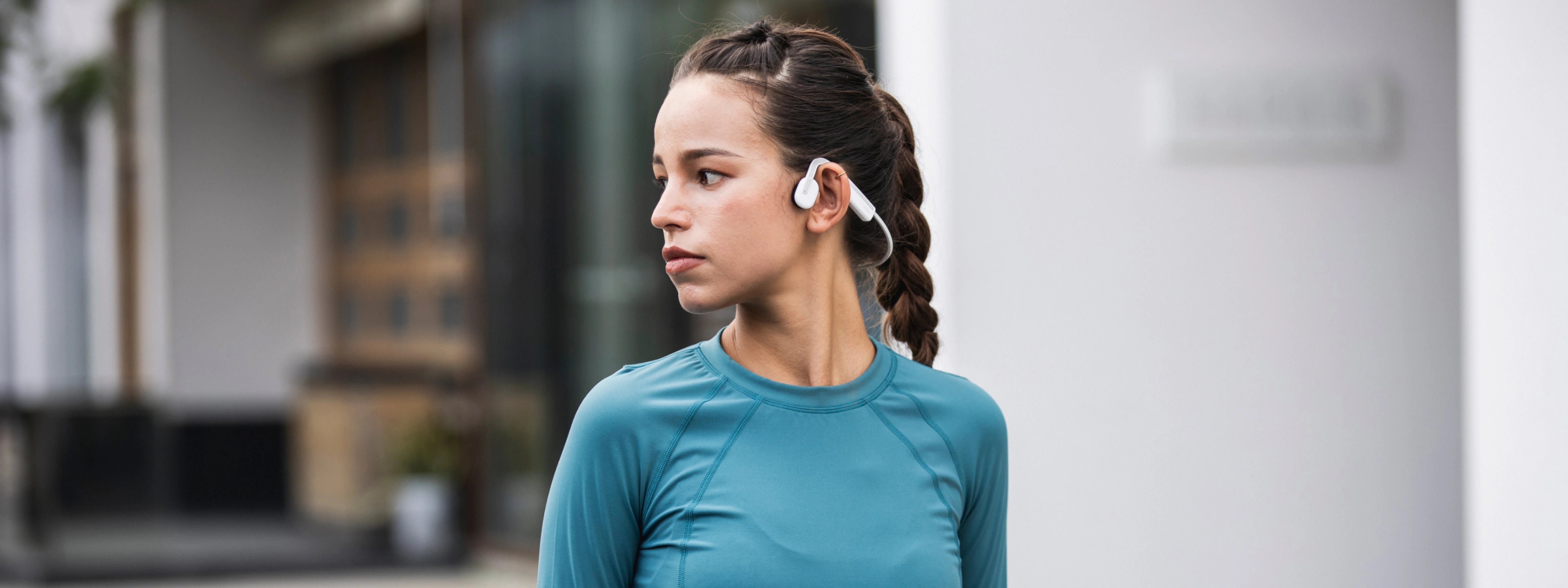 how safe are bone conduction headphones France