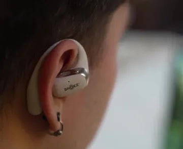 Shokz OpenFit 2+ écouteurs open-ear ultra légers et confort sonore puissant
