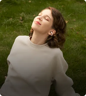 Écouteurs libres confortables pour les longues séances de sport.